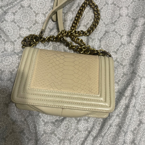 Chanel ivory rock chain small boy bag - Picture 8 of 10